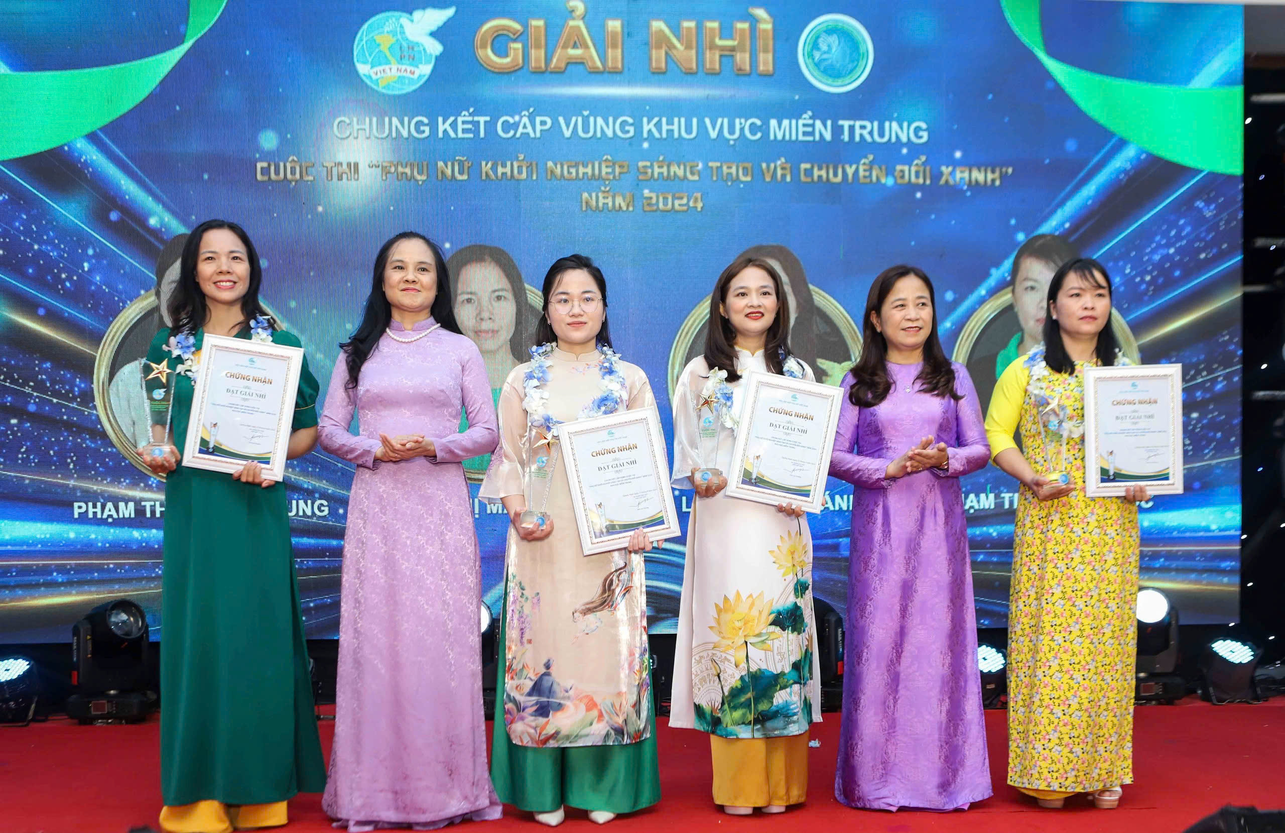 Hệ sinh thái dinh dưỡng từ nông sản xanh giành giải đặc biệt Cuộc thi phụ nữ khởi nghiệp cấp Vùng miền Trung năm 2024- Ảnh 3. Hệ sinh thái dinh dưỡng từ nông sản xanh giành giải đặc biệt Cuộc thi phụ nữ khởi nghiệp cấp Vùng miền Trung năm 2024- Ảnh 3.