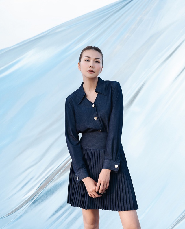 Mang nguồn năng lượng trẻ trung cùng cảm hứng tươi mới với thời trang denim- Ảnh 4. Mang nguồn năng lượng trẻ trung cùng cảm hứng tươi mới với thời trang denim- Ảnh 4.