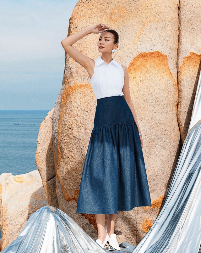 Mang nguồn năng lượng trẻ trung cùng cảm hứng tươi mới với thời trang denim- Ảnh 6. Mang nguồn năng lượng trẻ trung cùng cảm hứng tươi mới với thời trang denim- Ảnh 6.