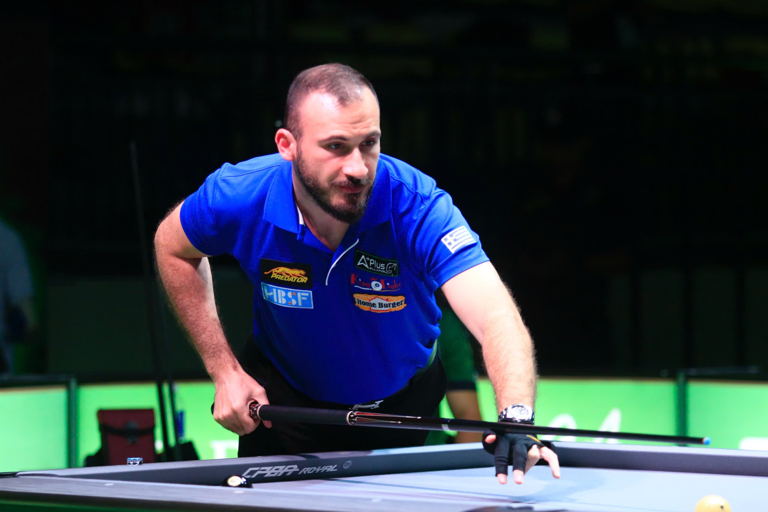 'Efren Reyes mới' quá đẳng cấp, tiến sát chức vô địch giải billiards tiền tỉ tại TP.HCM- Ảnh 2. 'Efren Reyes mới' quá đẳng cấp, tiến sát chức vô địch giải billiards tiền tỉ tại TP.HCM- Ảnh 2.