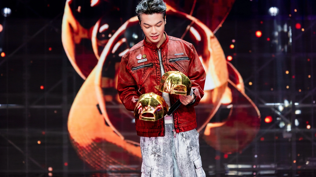 Rap Việt tập 2: Karik tung đặc quyền để chiêu mộ Manbo - bạn thân Hiếu Thứ Hai - Ảnh 2. Rap Việt tập 2: Karik tung đặc quyền để chiêu mộ Manbo - bạn thân Hiếu Thứ Hai - Ảnh 2.