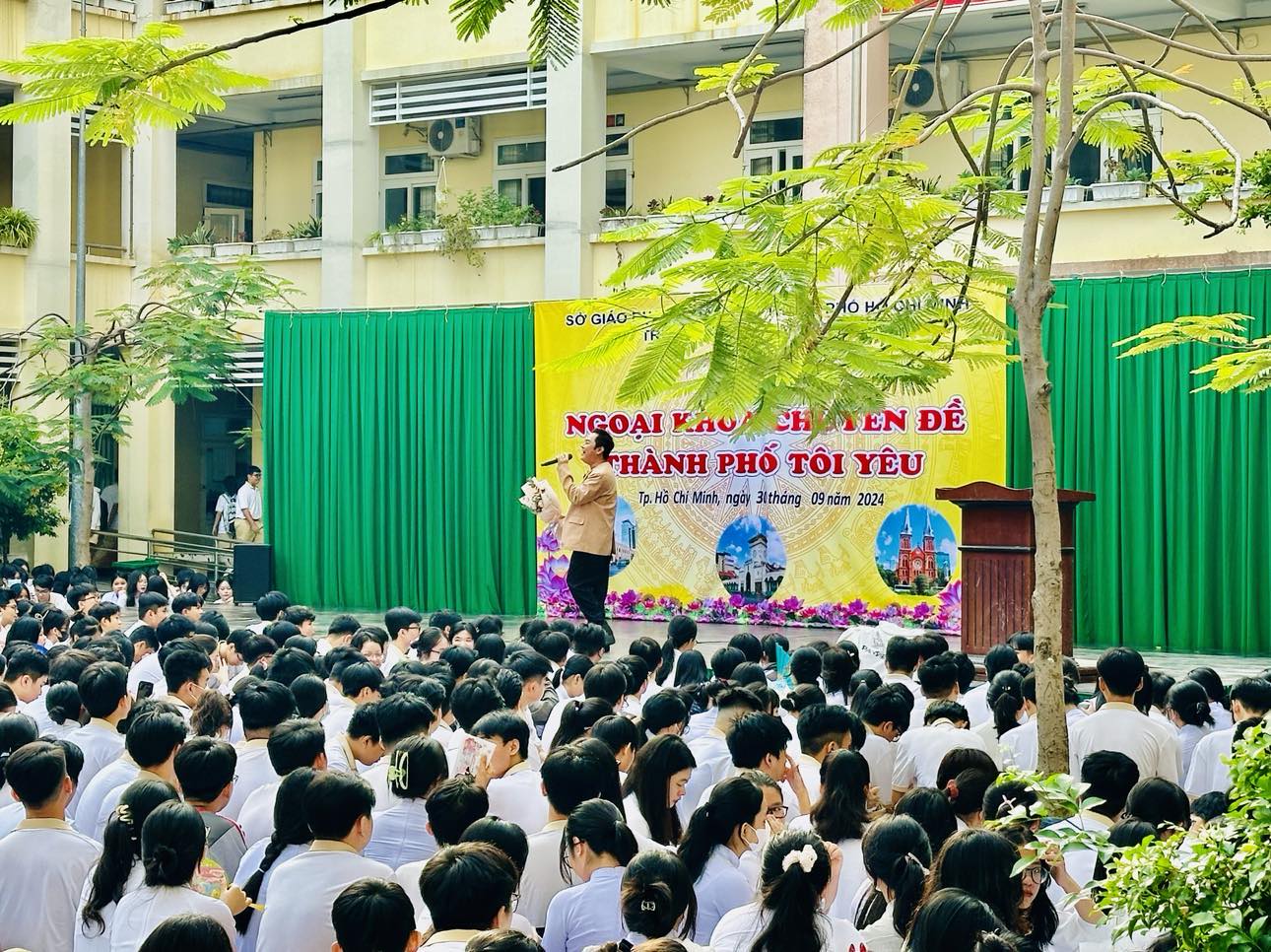 NSƯT Kim Tiểu Long, Đông Quân với NSƯT Kim Tiểu Long, Đông Quân với