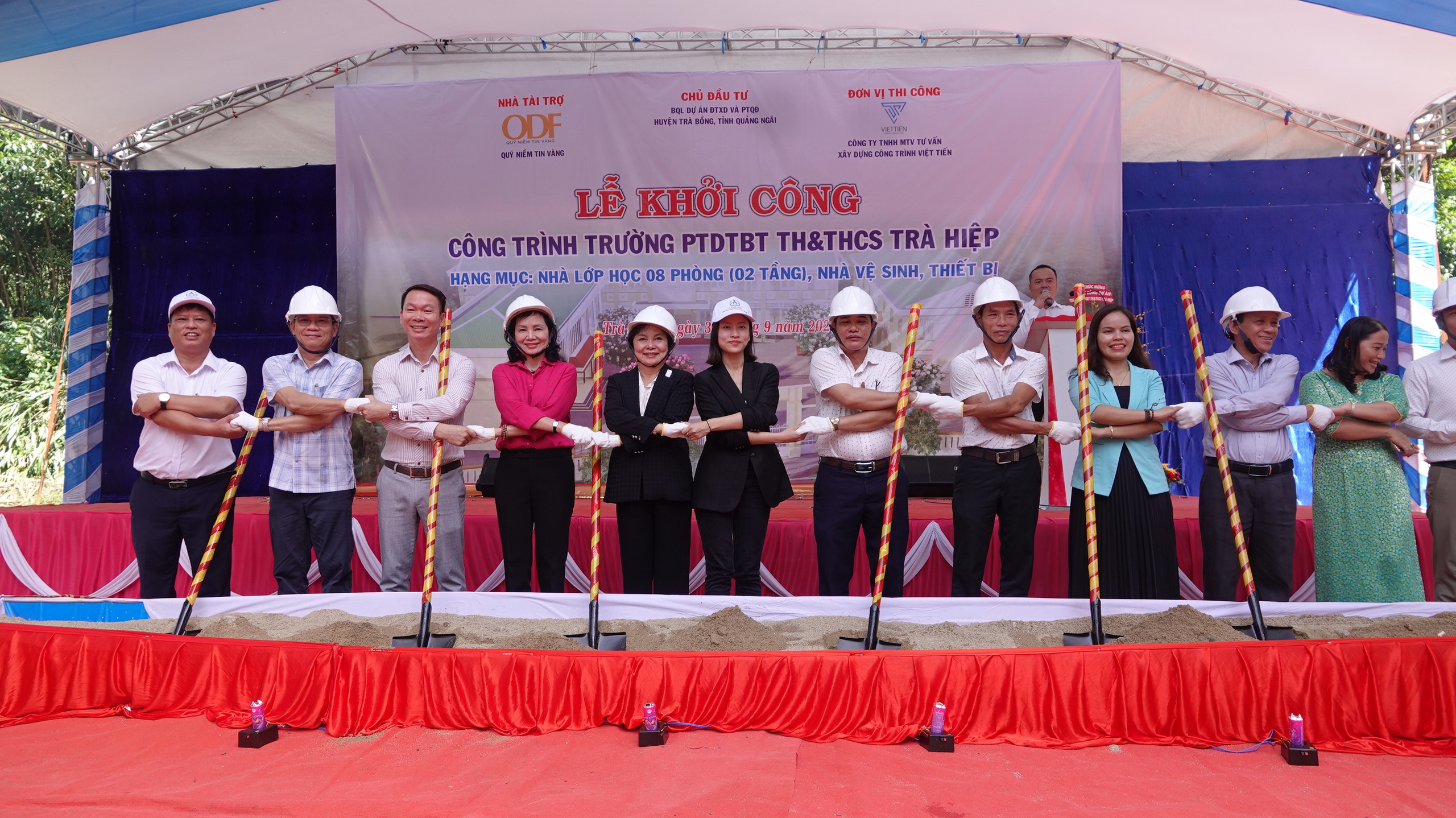 Quỹ Niềm tin vàng và PNJ tài trợ xây trường ở vùng cao Quảng Ngãi- Ảnh 4. Quỹ Niềm tin vàng và PNJ tài trợ xây trường ở vùng cao Quảng Ngãi- Ảnh 4.