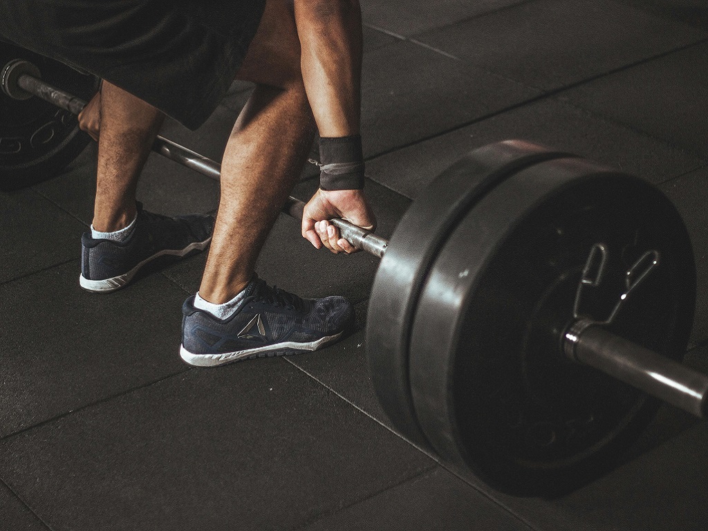 3 sai lầm dinh dưỡng mà người tập tạ nặng cần tránh- Ảnh 1. 3 sai lầm dinh dưỡng mà người tập tạ nặng cần tránh- Ảnh 1.