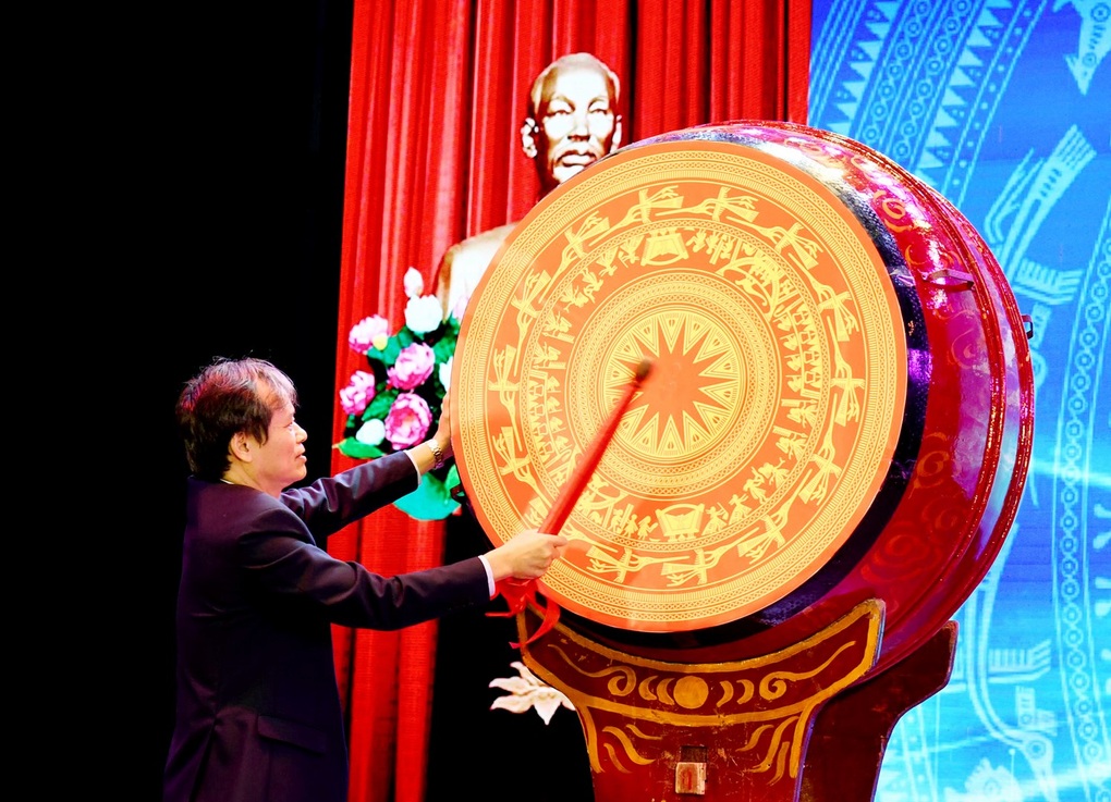 5 thủ khoa đầu vào Trường ĐH Kinh tế Quốc dân được cấp học bổng toàn phần - 1 5 thủ khoa đầu vào Trường ĐH Kinh tế Quốc dân được cấp học bổng toàn phần - 1