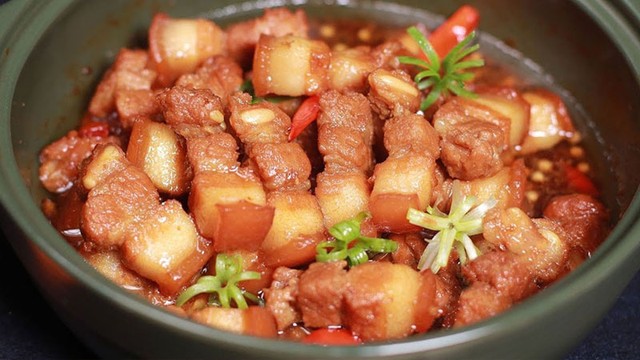 Ai hay ăn thịt lợn cần biết điều này để phòng bệnh tiểu đường, tim mạch và bệnh về gan, thận - Ảnh 2. Ai hay ăn thịt lợn cần biết điều này để phòng bệnh tiểu đường, tim mạch và bệnh về gan, thận - Ảnh 2.