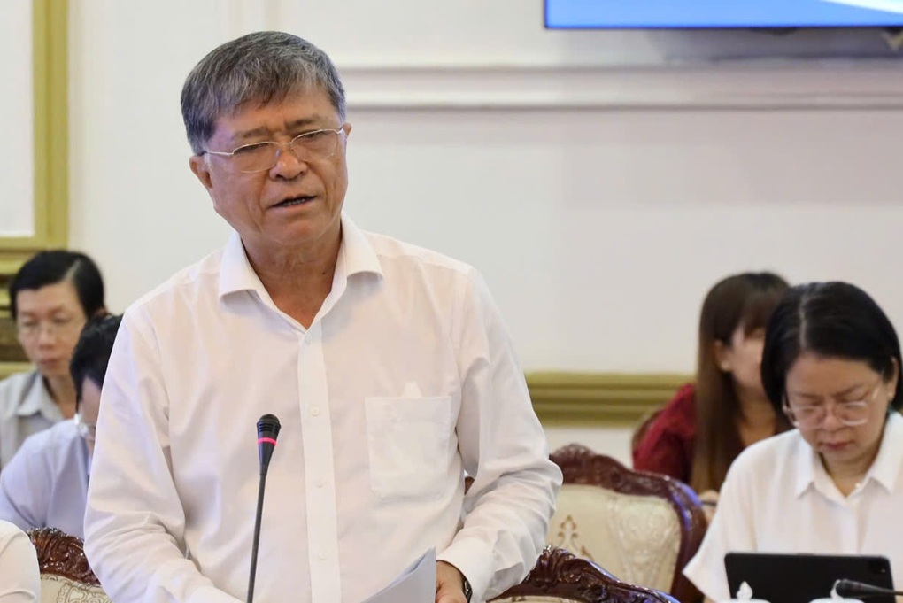Chủ tịch TPHCM yêu cầu chấn chỉnh việc lạm thu trước ngày khai giảng - 2 Chủ tịch TPHCM yêu cầu chấn chỉnh việc lạm thu trước ngày khai giảng - 2