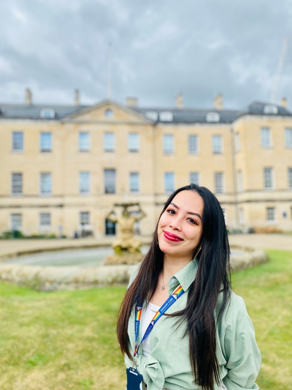 Cô gái Việt và hành trình từ thực tập sinh không lương tới đại học Oxford - 2 Cô gái Việt và hành trình từ thực tập sinh không lương tới đại học Oxford - 2
