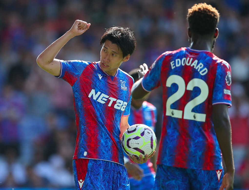 Crystal Palace: Sự trở lại của một biểu tượng - 2 Crystal Palace: Sự trở lại của một biểu tượng - 2