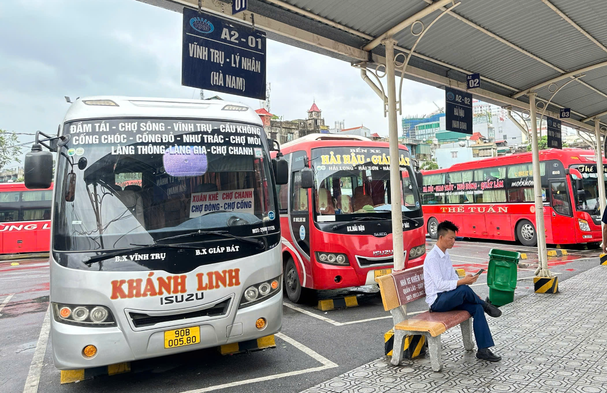 Cục Đường bộ khuyến cáo xe khách theo dõi thời tiết, khảo sát kỹ lộ trình- Ảnh 1. Cục Đường bộ khuyến cáo xe khách theo dõi thời tiết, khảo sát kỹ lộ trình- Ảnh 1.