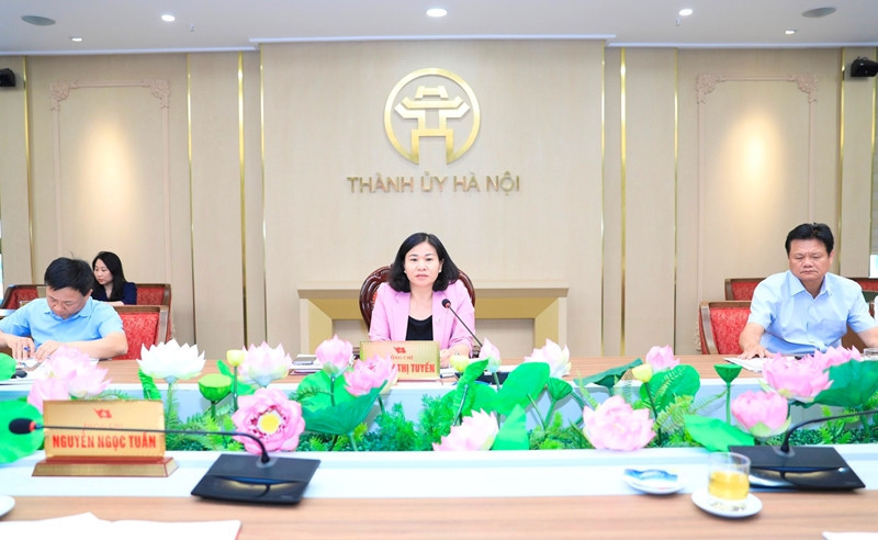 Phó Bí thư Thường trực Thành ủy Nguyễn Thị Tuyến phát biểu kết luận Hội nghị đánh giá kết quả 6 tháng đầu năm, triển khai nhiệm vụ 6 tháng cuối năm 2024 Chương trình số 01-CTr/TU.