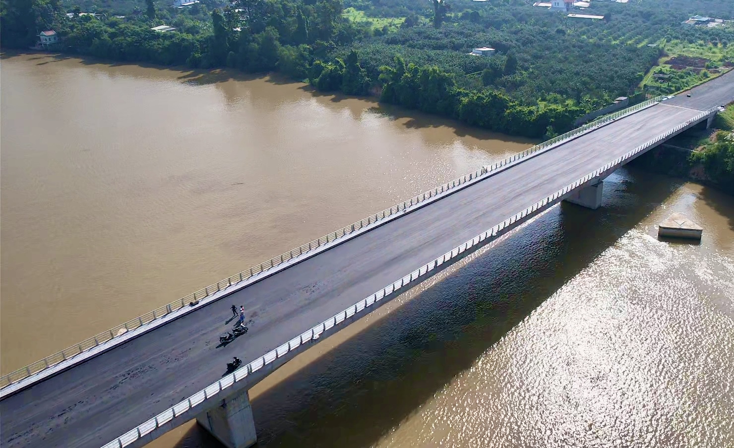 Khánh thành cầu Bạch Đằng 2 nối hai tỉnh Bình Dương và Đồng Nai- Ảnh 4. Khánh thành cầu Bạch Đằng 2 nối hai tỉnh Bình Dương và Đồng Nai- Ảnh 4.