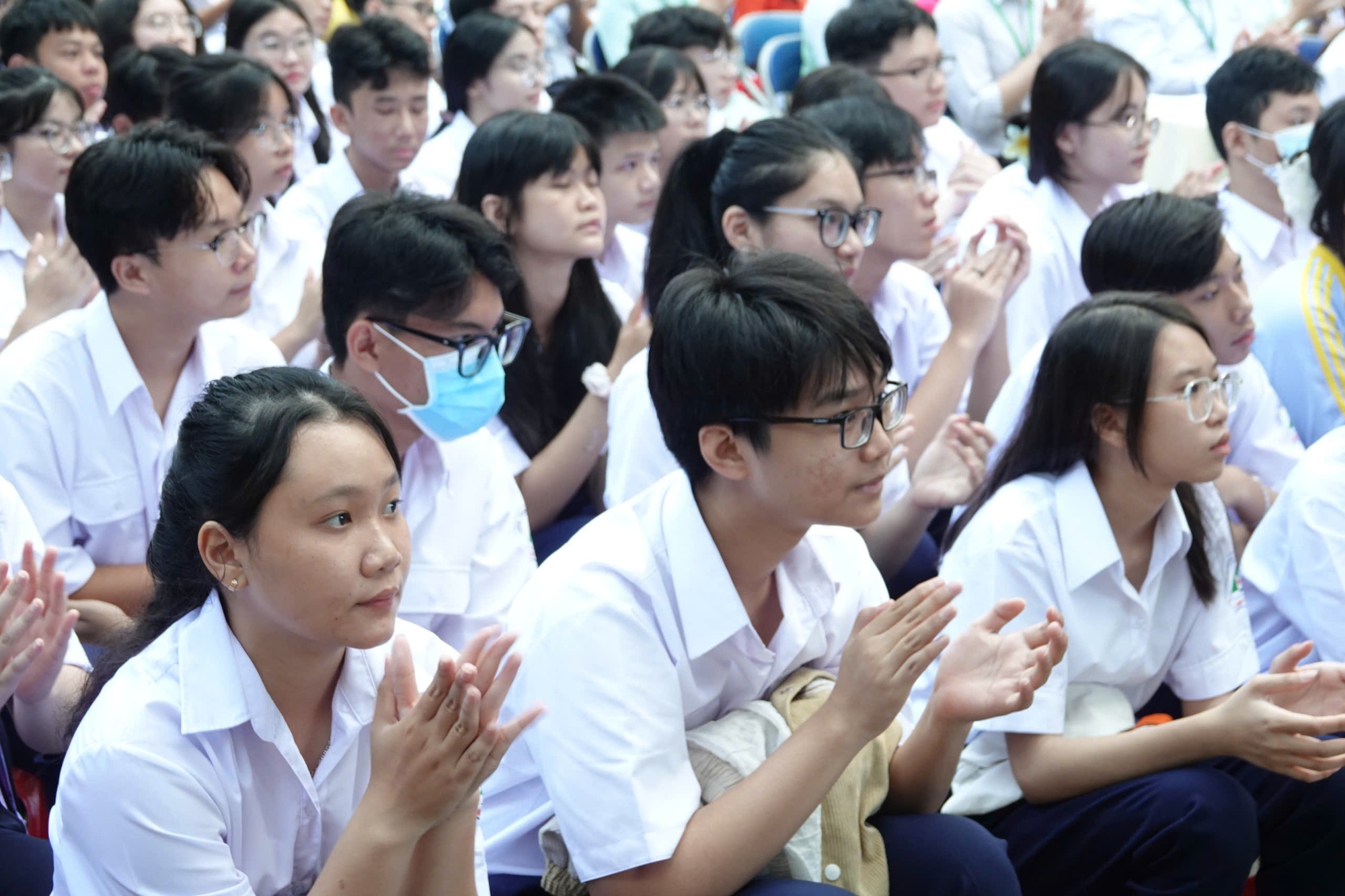 Giáo viên đề xuất 'hai không': Không ban đại diện CMHS lớp, không điện thoại- Ảnh 1. Giáo viên đề xuất 'hai không': Không ban đại diện CMHS lớp, không điện thoại- Ảnh 1.