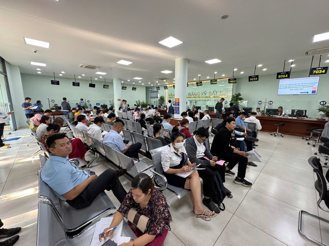 Loại giao dịch nhà đất nào sắp được Cục Thuế TP HCM gỡ vướng thủ tục?- Ảnh 1. Loại giao dịch nhà đất nào sắp được Cục Thuế TP HCM gỡ vướng thủ tục?- Ảnh 1.