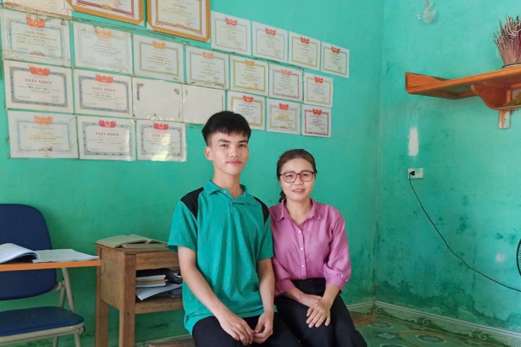 Nam sinh từng học kém, nghi ngờ bản thân đã chạm mơ ước thành sĩ quan - 2 Nam sinh từng học kém, nghi ngờ bản thân đã chạm mơ ước thành sĩ quan - 2