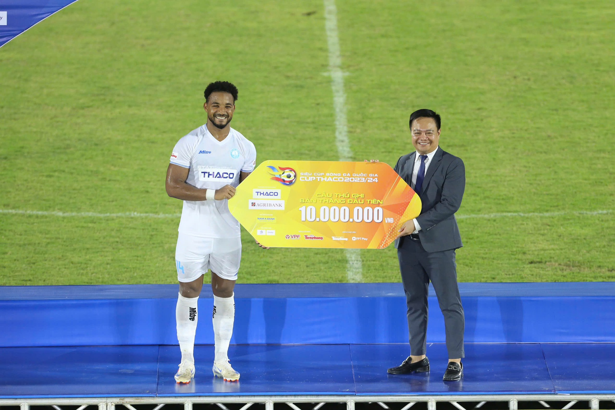 Lịch thi đấu, trực tiếp vòng 1 V-League: Hấp dẫn, hứa hẹn nhiều bàn thắng, 6 trận có VAR- Ảnh 3. Lịch thi đấu, trực tiếp vòng 1 V-League: Hấp dẫn, hứa hẹn nhiều bàn thắng, 6 trận có VAR- Ảnh 3.