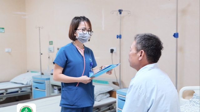 Người đàn ông ở Phú Thọ bất ngờ phát hiện mắc bệnh tiểu đường từ 3 dấu hiệu quen thuộc này - Ảnh 2. Người đàn ông ở Phú Thọ bất ngờ phát hiện mắc bệnh tiểu đường từ 3 dấu hiệu quen thuộc này - Ảnh 2.