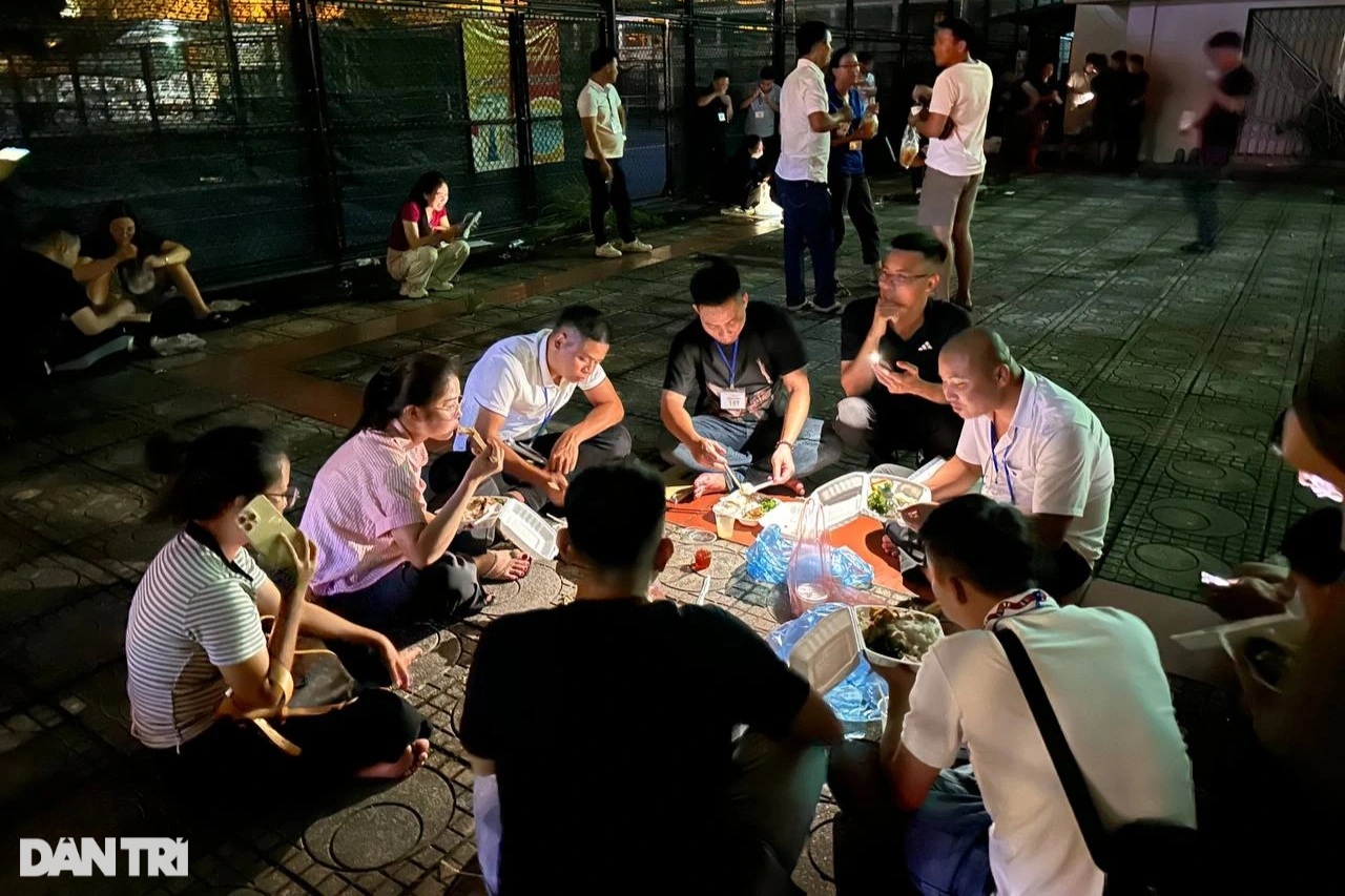 Ồ ạt bỏ cọc đấu giá đất: Vài nhóm xem đây giống trò đùa, cần nghiêm trị - 1 Ồ ạt bỏ cọc đấu giá đất: Vài nhóm xem đây giống trò đùa, cần nghiêm trị - 1