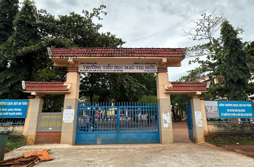 Tìm hướng giải quyết vụ 79 học sinh bị trường Tìm hướng giải quyết vụ 79 học sinh bị trường