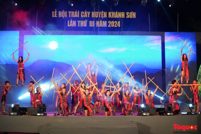 Phục dựng, bảo tồn và phát huy văn hóa truyền thống của dân tộc Raglai - Ảnh 1. Phục dựng, bảo tồn và phát huy văn hóa truyền thống của dân tộc Raglai - Ảnh 1.