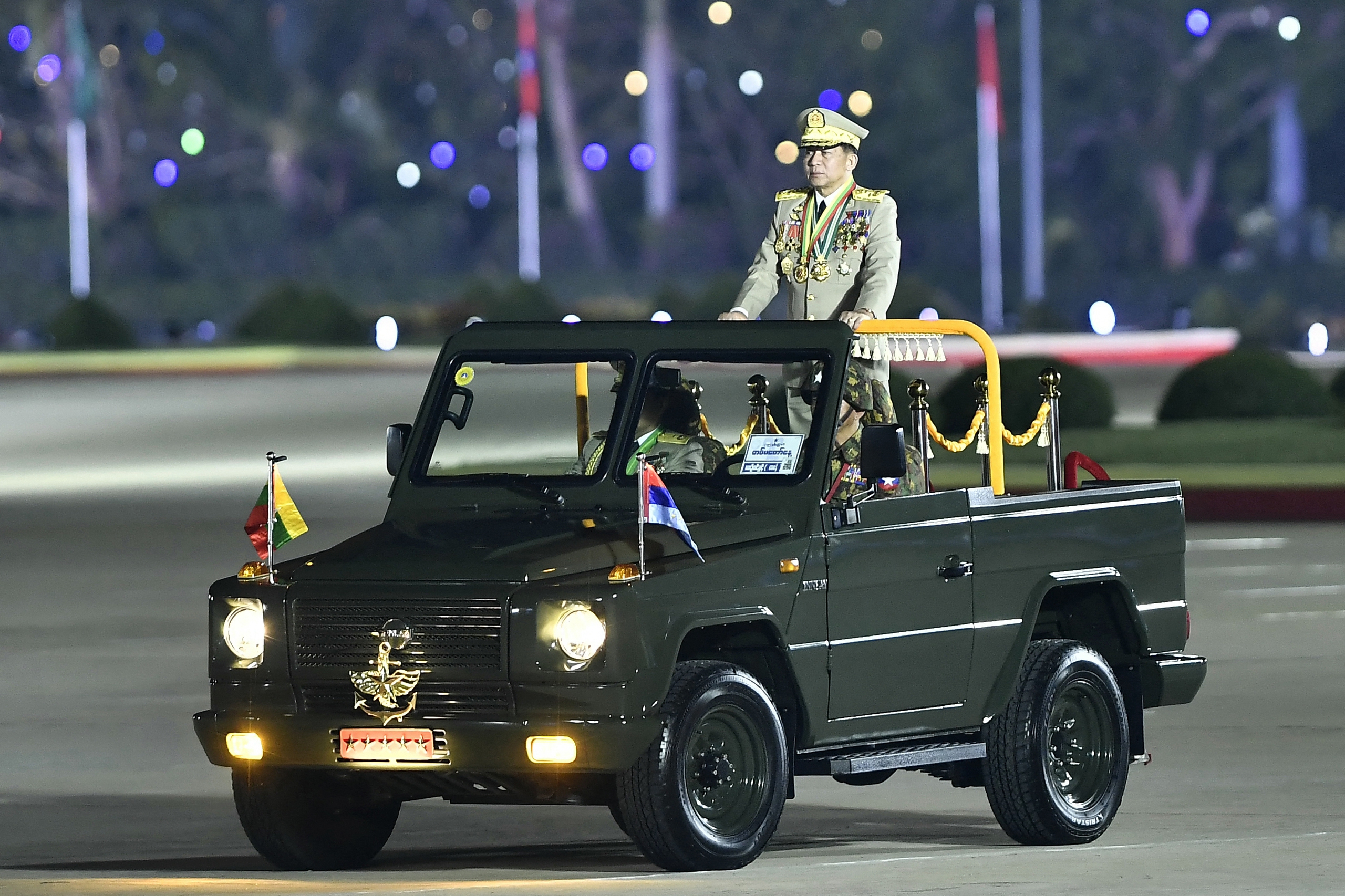 Quân đội Myanmar đề nghị các nhóm đối lập đình chiến, tham gia bầu cử- Ảnh 1. Quân đội Myanmar đề nghị các nhóm đối lập đình chiến, tham gia bầu cử- Ảnh 1.