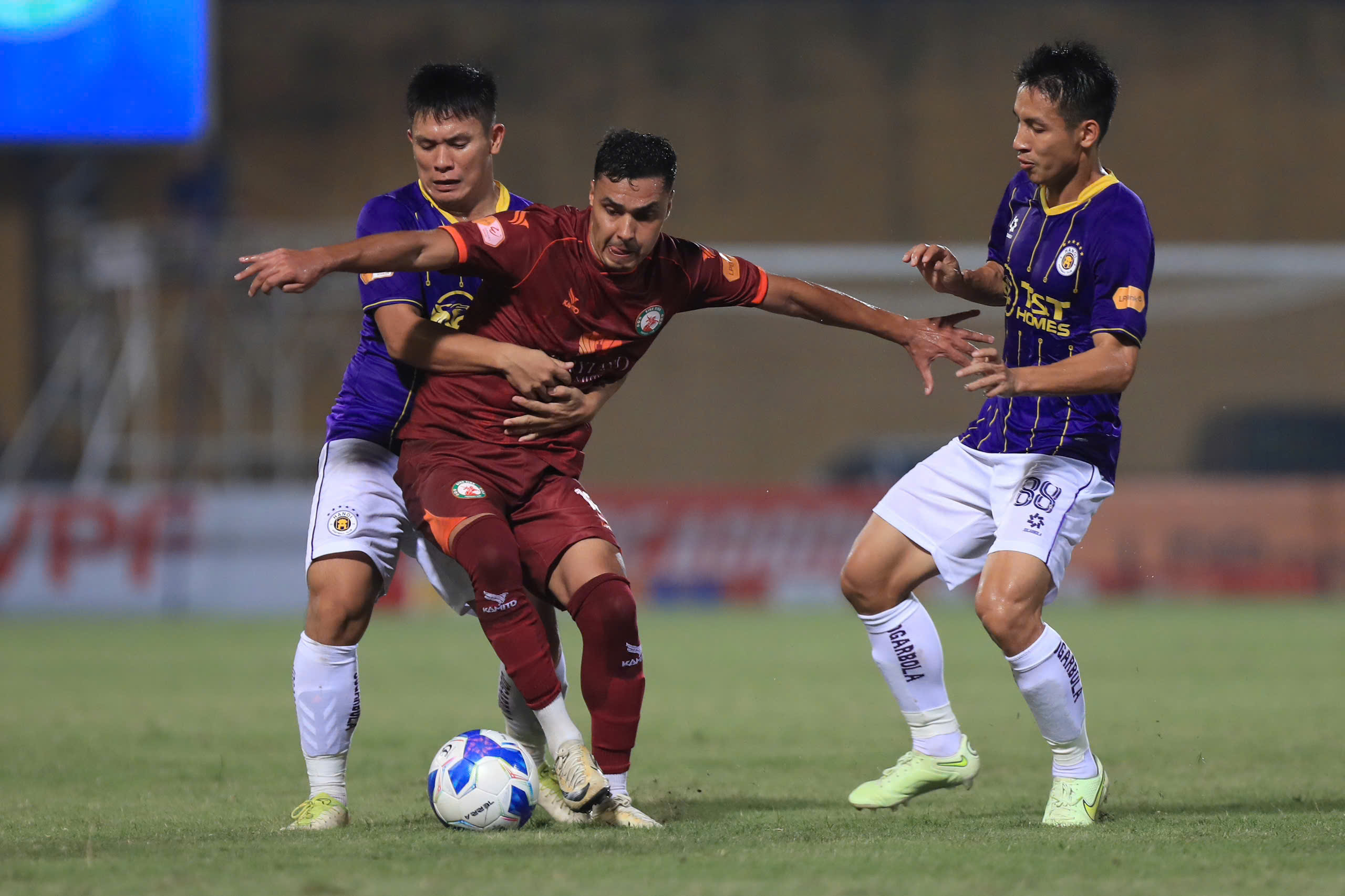 Lịch thi đấu mới nhất V-League ngày 22.9: Rực lửa derby thủ đô- Ảnh 1. Lịch thi đấu mới nhất V-League ngày 22.9: Rực lửa derby thủ đô- Ảnh 1.