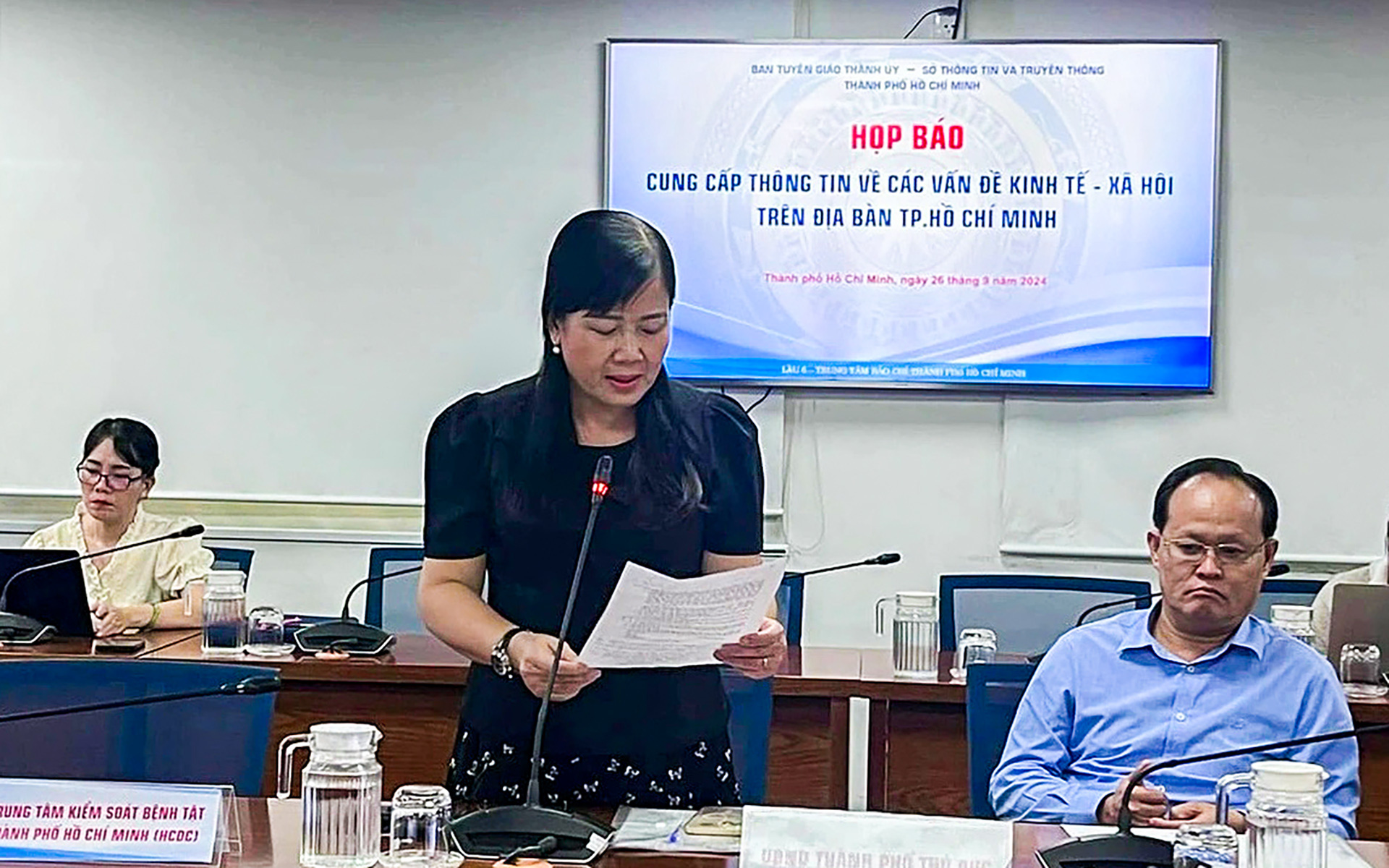 Trường học kêu gọi đóng góp để trả phụ cấp cho bảo mẫu, TP Thủ Đức chỉ đạo dừng ngay - Ảnh 1. Trường học kêu gọi đóng góp để trả phụ cấp cho bảo mẫu, TP Thủ Đức chỉ đạo dừng ngay - Ảnh 2.