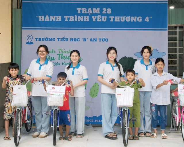 Những yêu thương ở các 'trạm dừng' Những yêu thương ở các 'trạm dừng'