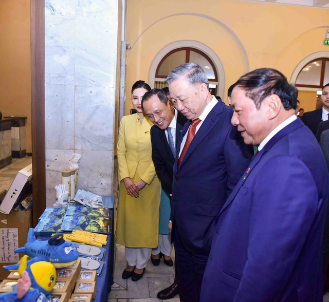 Ký kết Bản ghi nhớ về hợp tác du lịch giữa Việt Nam và Mông Cổ - Ảnh 3. Ký kết Bản ghi nhớ về hợp tác du lịch giữa Việt Nam và Mông Cổ - Ảnh 3.