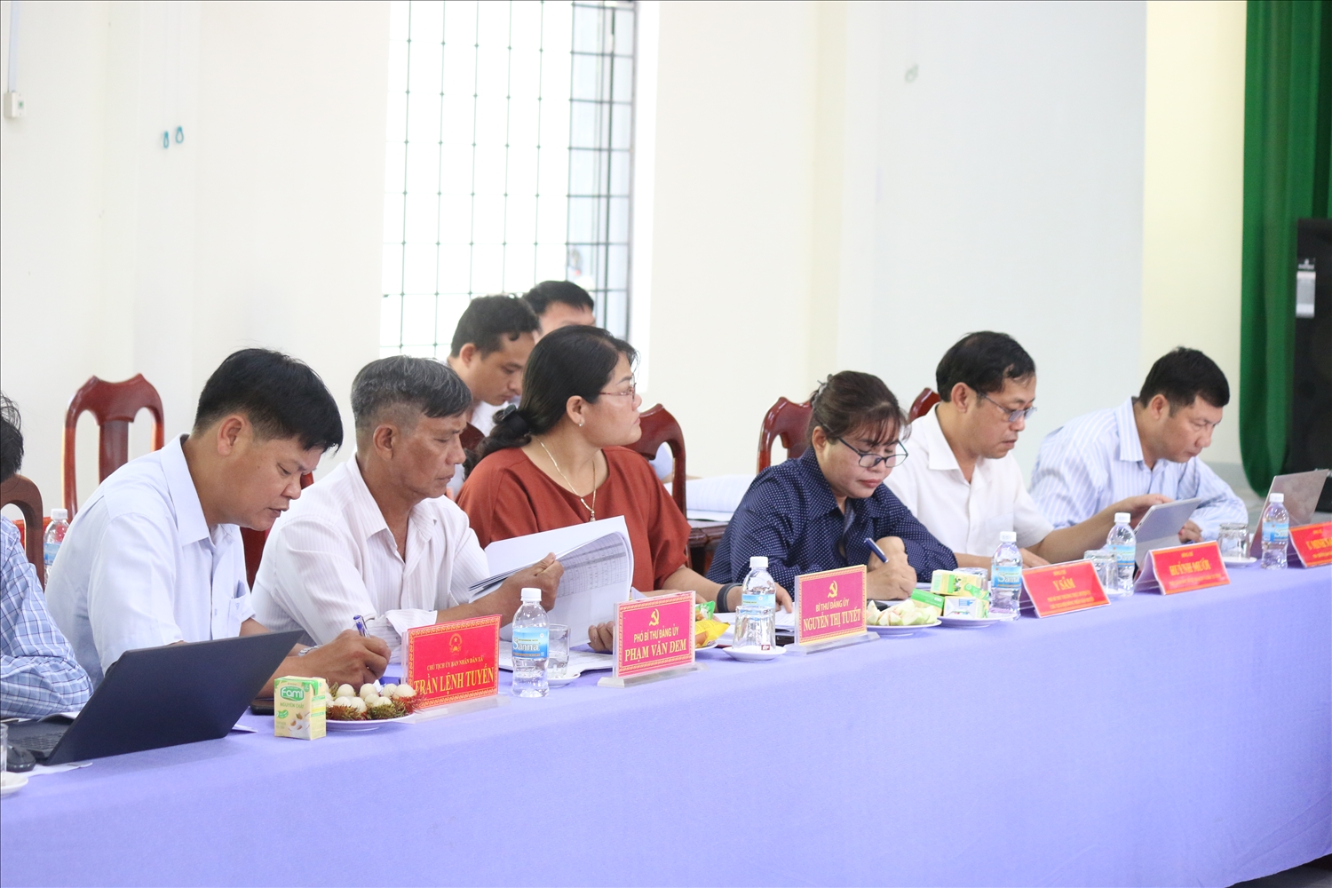 Các đại biểu tham dự buổi làm việc Các đại biểu tham dự buổi làm việc