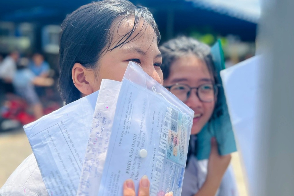 TPHCM công bố cấu trúc đề thi lớp 10 năm 2025 theo chương trình mới - 1 TPHCM công bố cấu trúc đề thi lớp 10 năm 2025 theo chương trình mới - 1