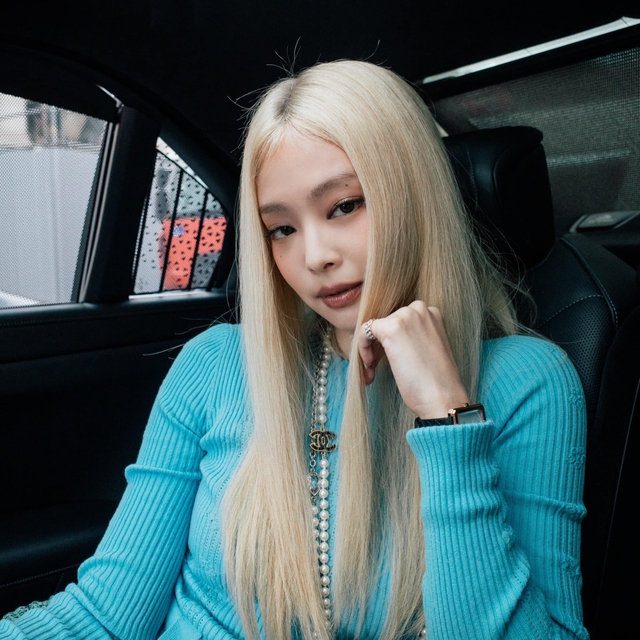 Đón thu với màu tóc mới 'cực cháy' như Jennie, Lisa- Ảnh 4. Đón thu với màu tóc mới 'cực cháy' như Jennie, Lisa- Ảnh 4.