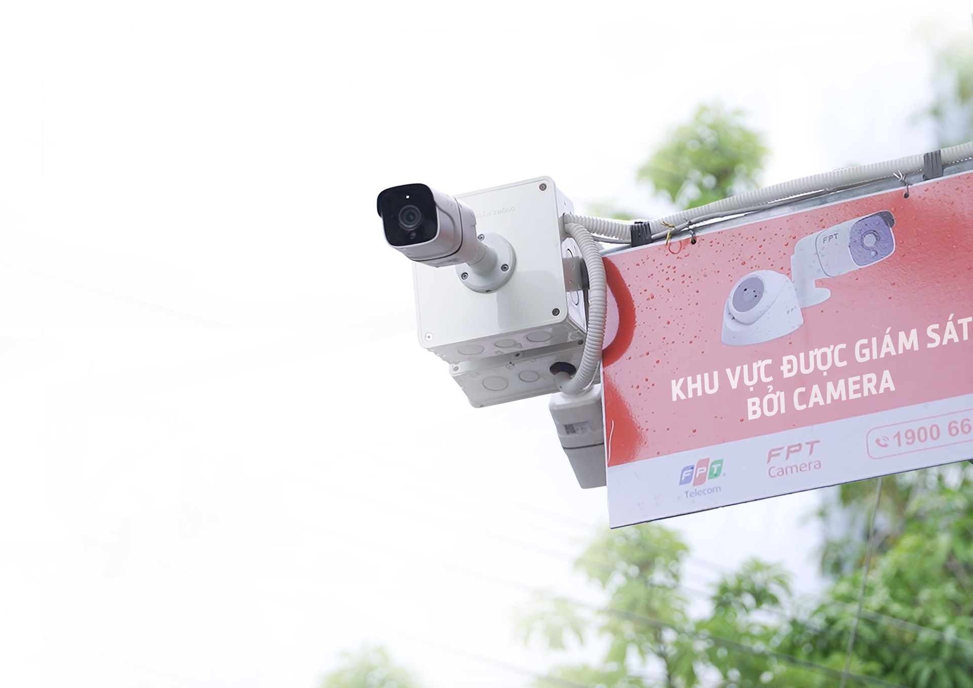 Hình ảnh triển khai thực tế FPT Camera AI tại trường học Hình ảnh triển khai thực tế FPT Camera AI tại trường học