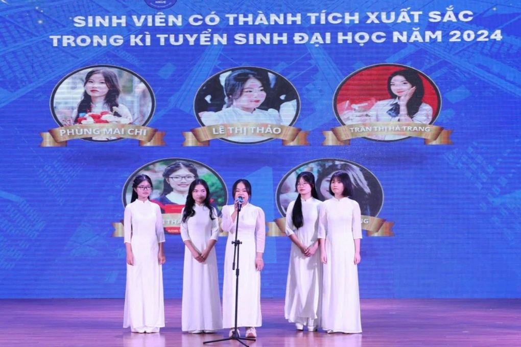 Thành tích đáng nể của 11 tân sinh viên Trường Đại học Sư phạm Hà Nội - 2 Thành tích đáng nể của 11 tân sinh viên Trường Đại học Sư phạm Hà Nội - 2
