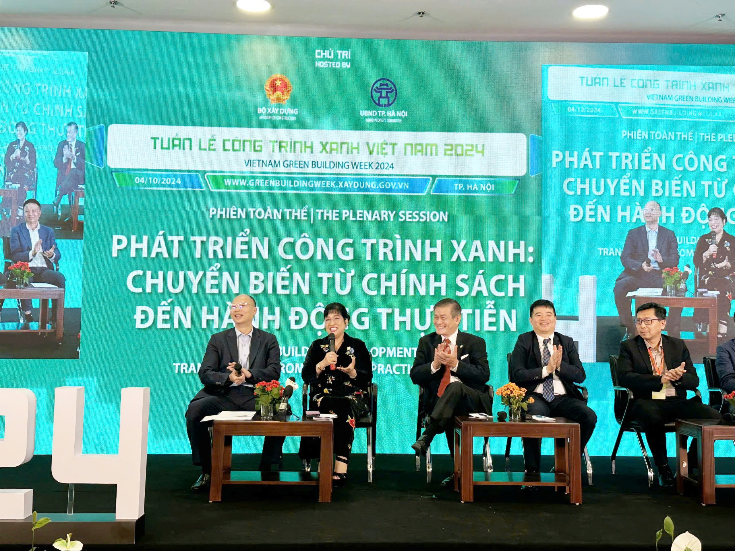 CEO Lưu Thị Thanh Mẫu - Tổng Giám đốc Phuc Khang Corporation chia sẻ tại tọa đàm Tuần lễ CTX Việt Nam 2024 CEO Lưu Thị Thanh Mẫu - Tổng Giám đốc Phuc Khang Corporation chia sẻ tại tọa đàm Tuần lễ CTX Việt Nam 2024