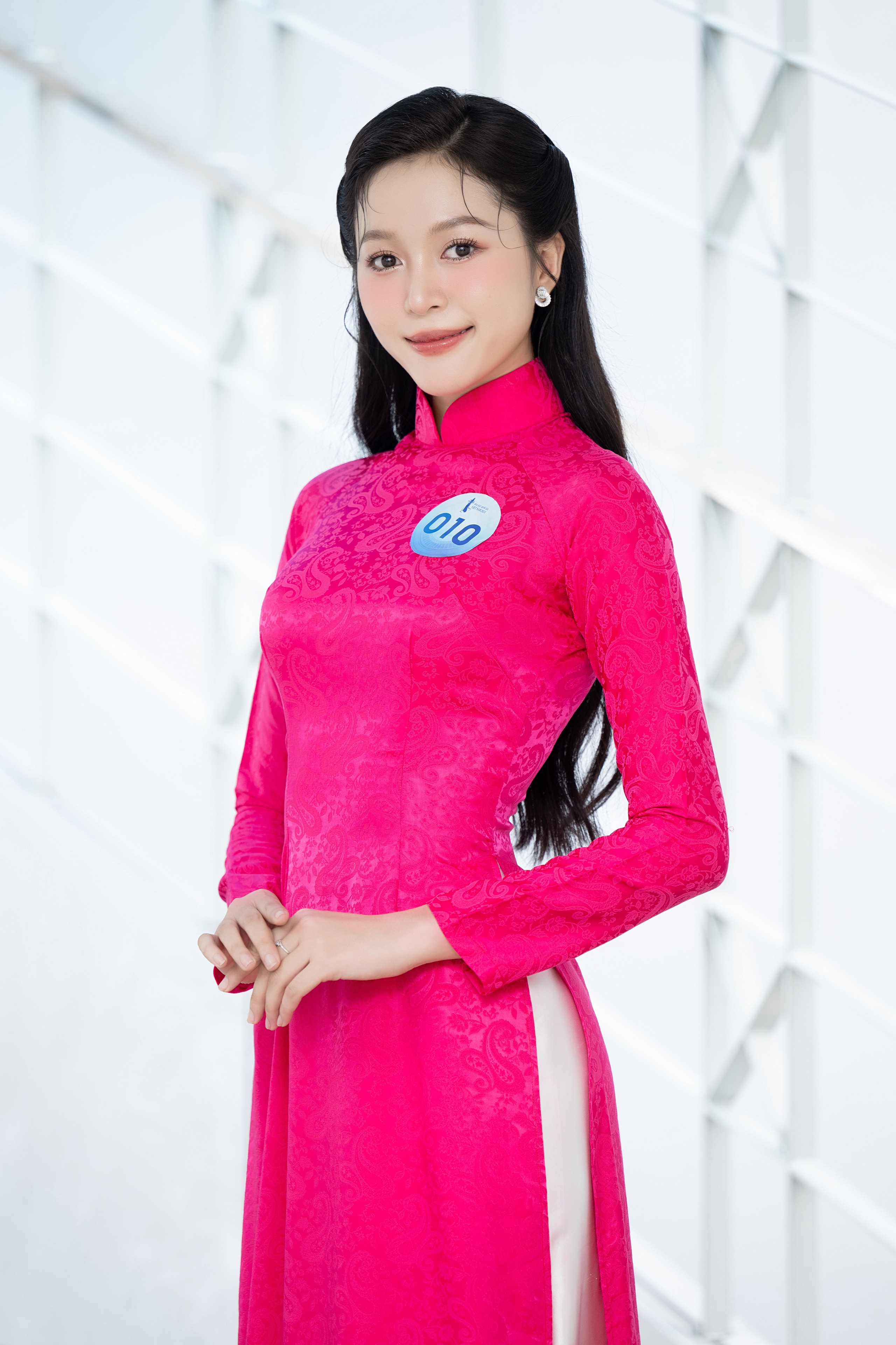 Hoa hậu Quốc gia Việt Nam 2024 hé lộ thí sinh có thành tích
