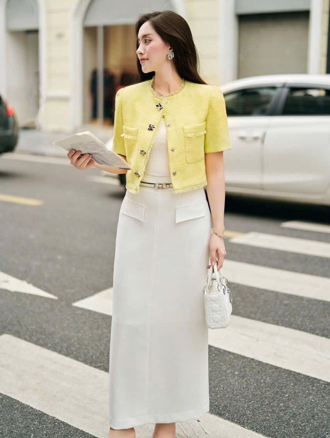 Vào thu, áo tweed là điểm nhấn đắt giá nhất tủ đồ công sở- Ảnh 6. Vào thu, áo tweed là điểm nhấn đắt giá nhất tủ đồ công sở- Ảnh 6.