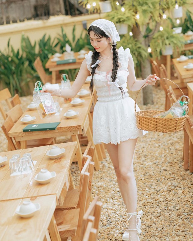 Biến hóa linh hoạt phong cách với khăn turban- Ảnh 4. Biến hóa linh hoạt phong cách với khăn turban- Ảnh 4.