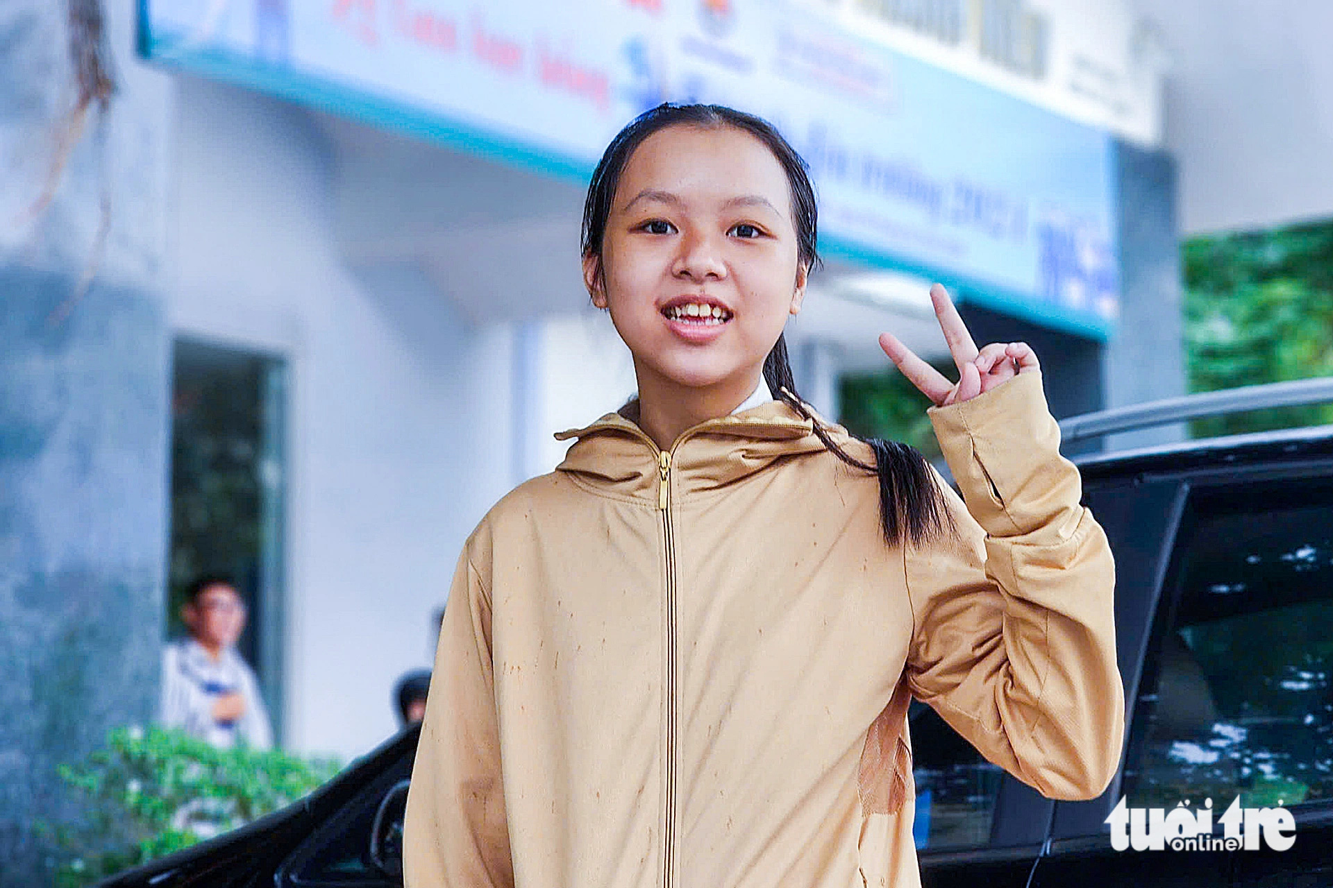 SV Huế, Quảng Ngãi được tiếp sức đến trường: Dù chưa từng được uống dòng sữa mẹ, tôi vẫn ráng học - Ảnh 4. SV Huế, Quảng Ngãi được tiếp sức đến trường: Dù chưa từng được uống dòng sữa mẹ, tôi vẫn ráng học - Ảnh 4.