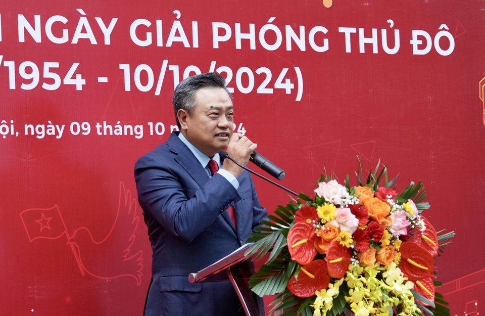 Ủy viên Trung ương Đảng, Phó Bí thư Thành ủy Hà Nội, Chủ tịch UBND TP Hà Nội Trần Sỹ Thanh phát biểu tại buổi lễ.