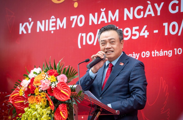 Báo Nhân Dân khai mạc triển lãm tương tác Cột cờ Hà Nội và giới thiệu phụ san đặc biệt dịp kỷ niệm 70 năm Ngày Giải phóng Thủ đô - Ảnh 2. Báo Nhân Dân khai mạc triển lãm tương tác Cột cờ Hà Nội và giới thiệu phụ san đặc biệt dịp kỷ niệm 70 năm Ngày Giải phóng Thủ đô - Ảnh 2.