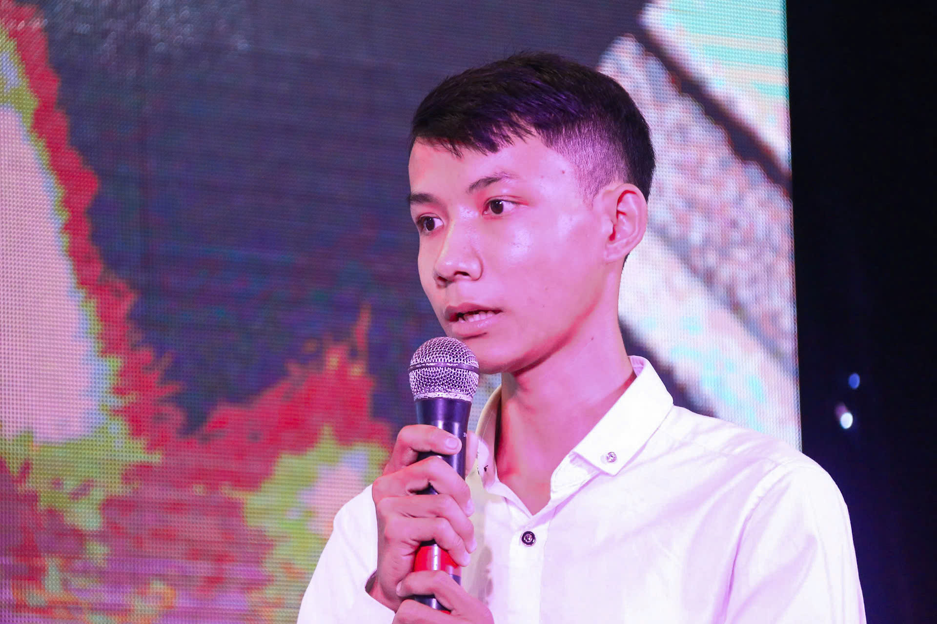 Gói đủ hết những ân tình gửi trao - Ảnh 2. Gói đủ hết những ân tình gửi trao - Ảnh 2.