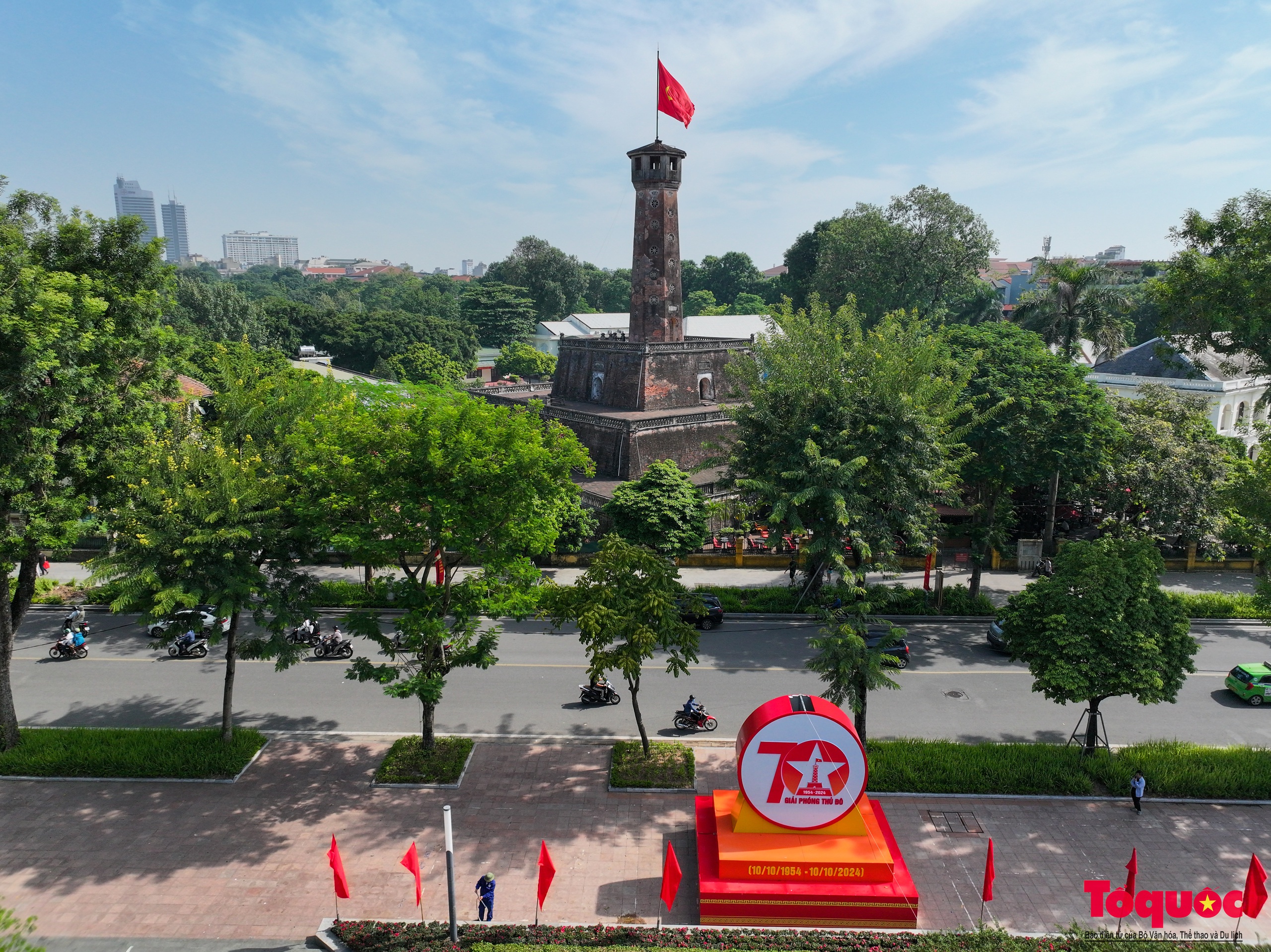 Cột cờ Hà Nội: Chứng nhân lịch sử ngày tiếp quản Thủ đô - Ảnh 12. Cột cờ Hà Nội: Chứng nhân lịch sử ngày tiếp quản Thủ đô - Ảnh 12.