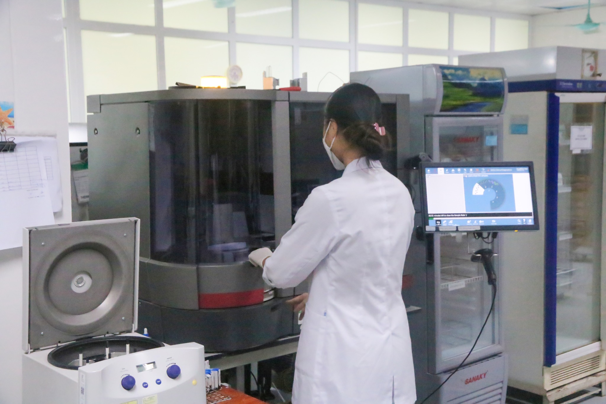 Bệnh viện E chính thức được công nhận hệ thống xét nghiệm đạt tiêu chuẩn quốc tế - Ảnh 3. Bệnh viện E chính thức được công nhận hệ thống xét nghiệm đạt tiêu chuẩn quốc tế - Ảnh 3.