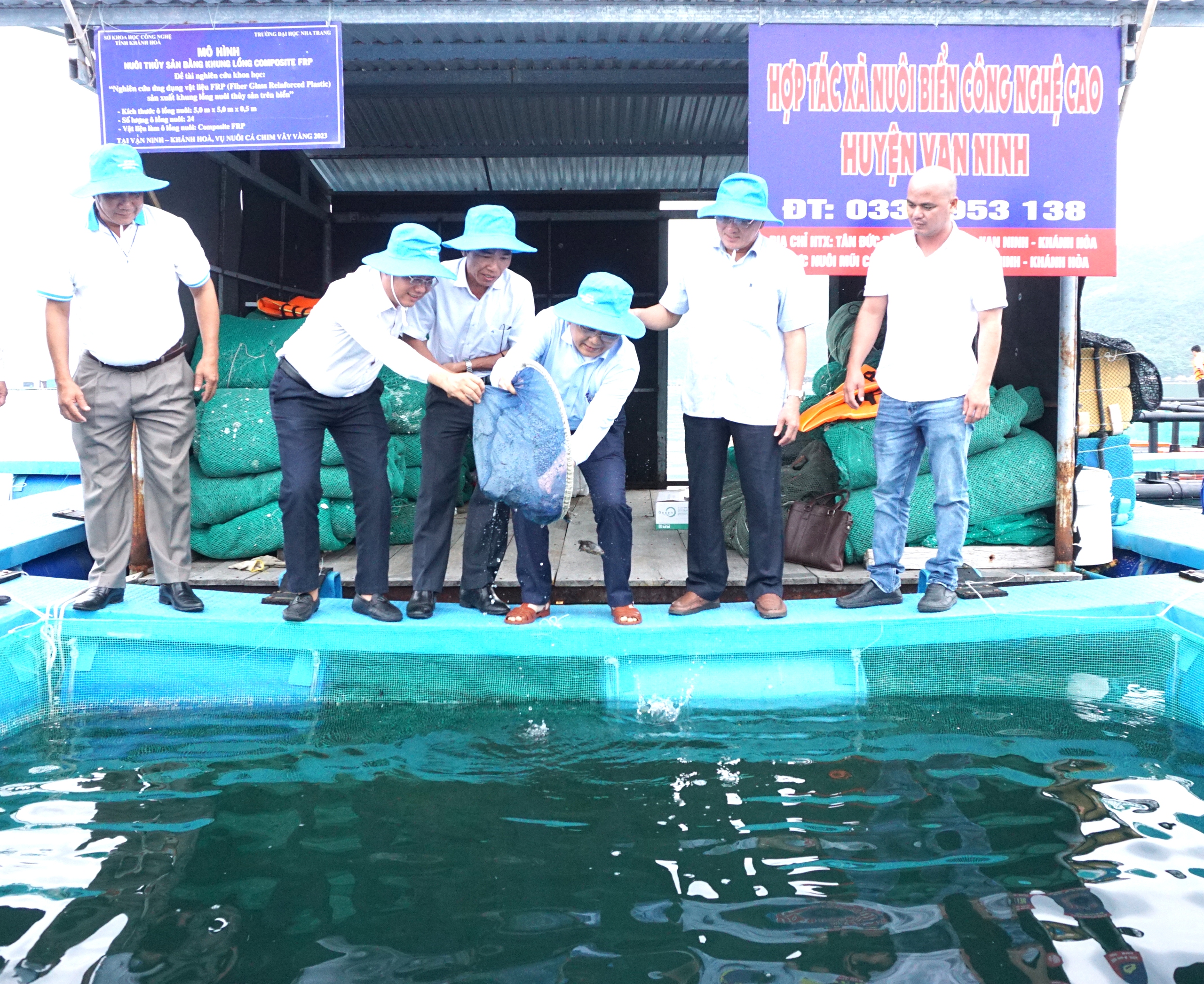 Khánh Hòa: Ra mắt HTX nuôi biển công nghệ cao Vạn Ninh - Ảnh 2. Khánh Hòa: Ra mắt HTX nuôi biển công nghệ cao Vạn Ninh - Ảnh 2.