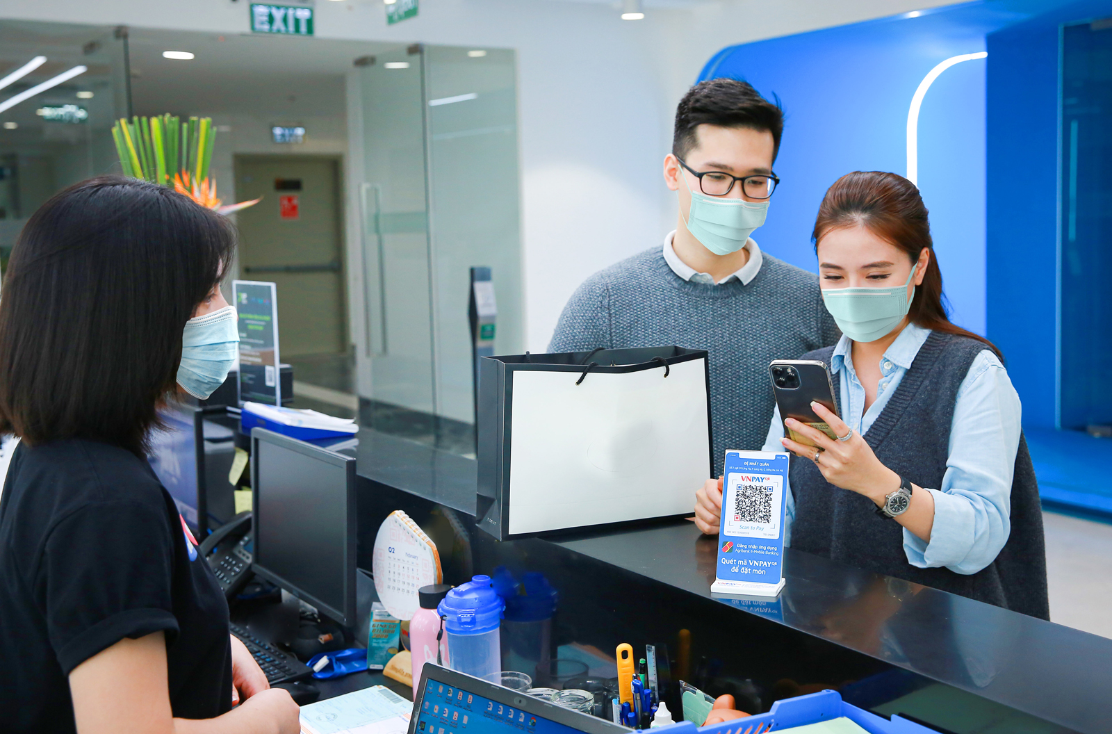 Bước chuyển mình nhanh chóng của ngành ngân hàng Việt Nam- Ảnh 2. Bước chuyển mình nhanh chóng của ngành ngân hàng Việt Nam- Ảnh 2.