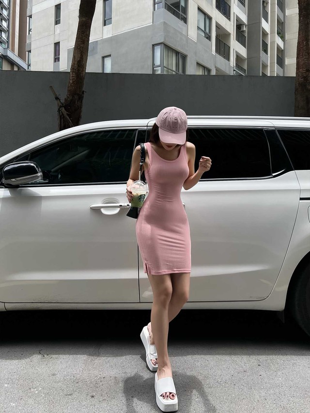 Khẳng định vẻ đẹp quyến rũ với đầm bodycon- Ảnh 3. Khẳng định vẻ đẹp quyến rũ với đầm bodycon- Ảnh 3.