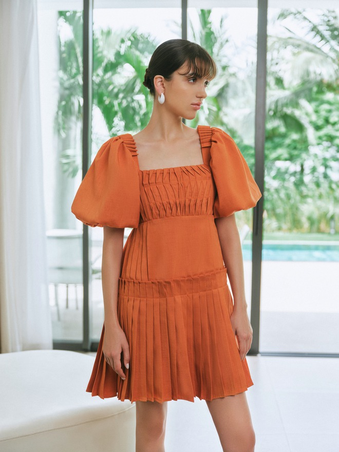 Đầm suông xinh đẹp, tự do, cho nàng được là chính mình- Ảnh 5. Đầm suông xinh đẹp, tự do, cho nàng được là chính mình- Ảnh 5.