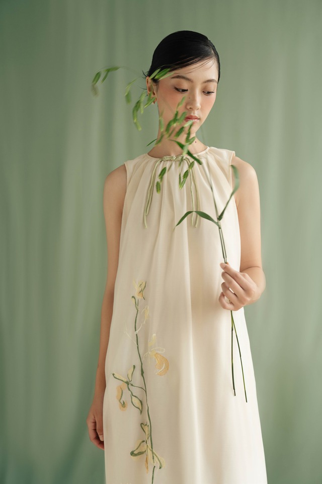 Đầm suông xinh đẹp, tự do, cho nàng được là chính mình- Ảnh 7. Đầm suông xinh đẹp, tự do, cho nàng được là chính mình- Ảnh 7.