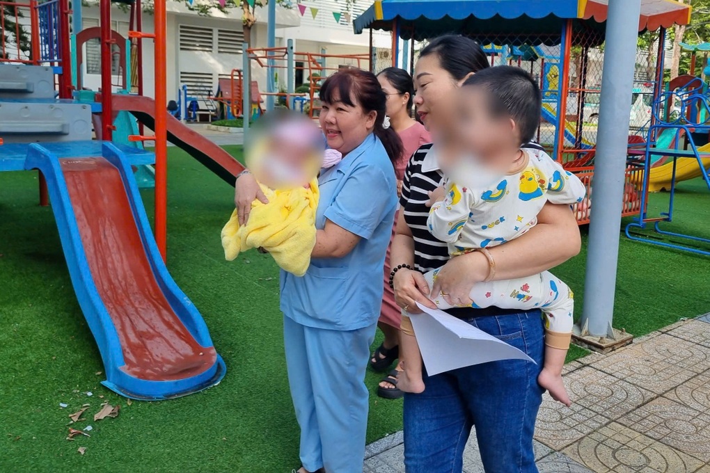 Tu sĩ hoàn tục, gần 40 trẻ em tại tu viện, tịnh xá chuyển nhà - 3 Tu sĩ hoàn tục, gần 40 trẻ em tại tu viện, tịnh xá chuyển nhà - 3